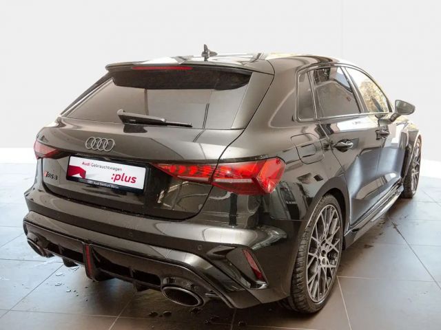 Audi RS3 S-Tronic