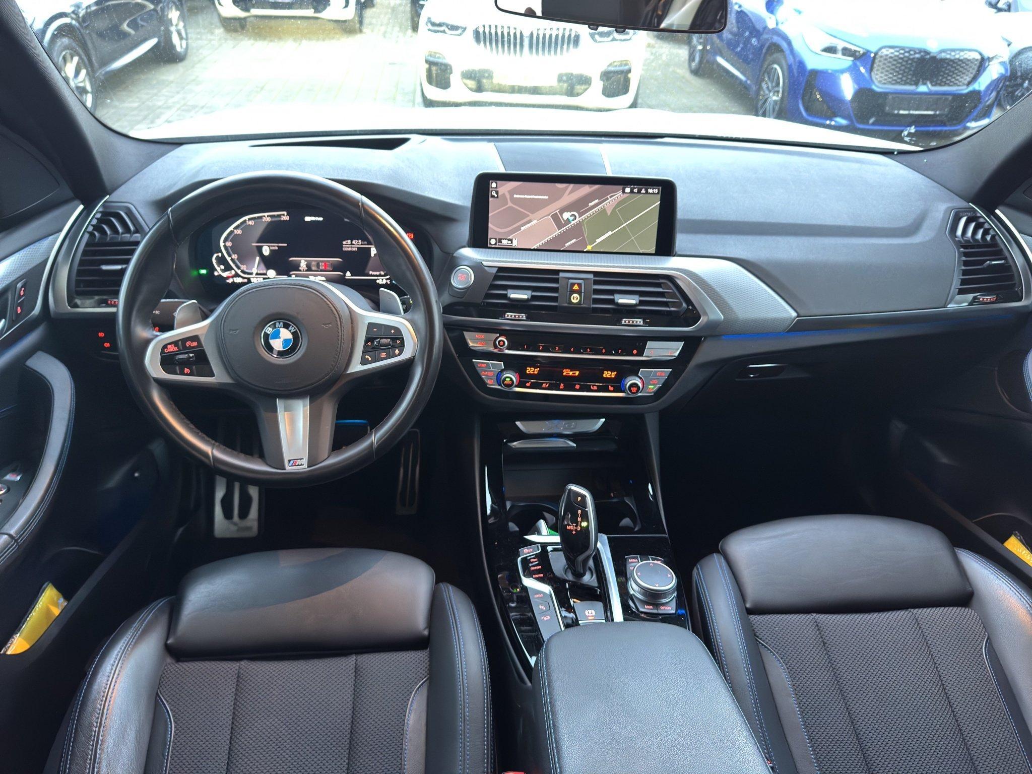 BMW X3 xDrive30e