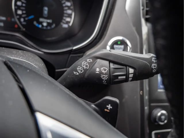 Ford Mondeo Titanium