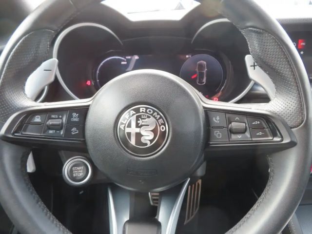 Alfa Romeo Stelvio Q4 Veloce