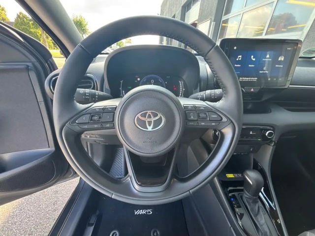 Toyota Yaris Hatchback Hybride VVT-i