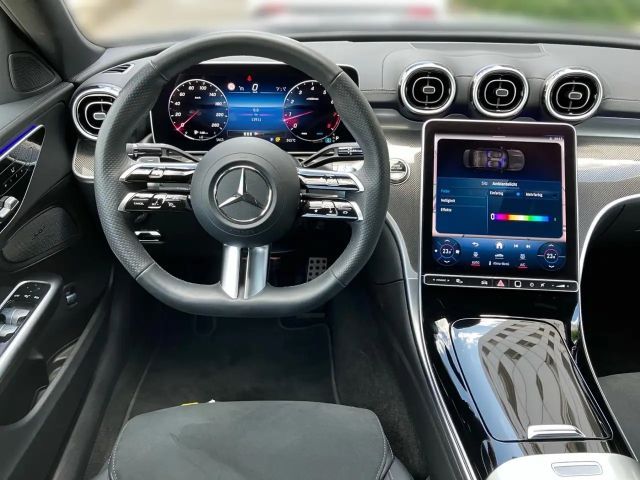 Mercedes-Benz C 200 AMG Line Sedan