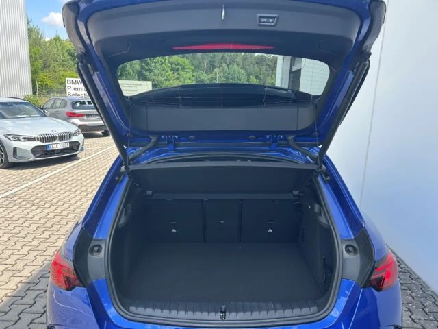 BMW 120 120d M-Sport Sedan