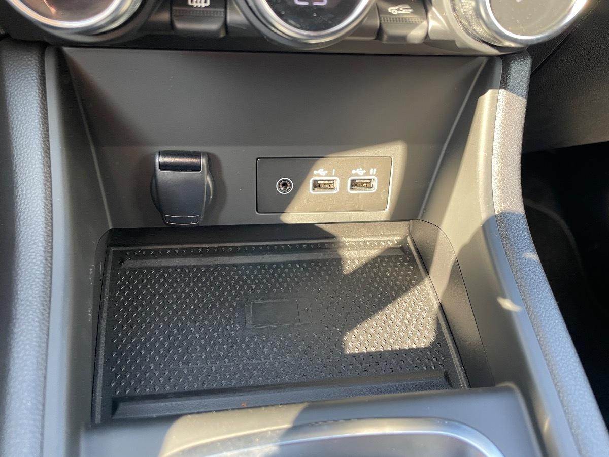 Renault Captur EDC Hybrid TCe 140 Techno