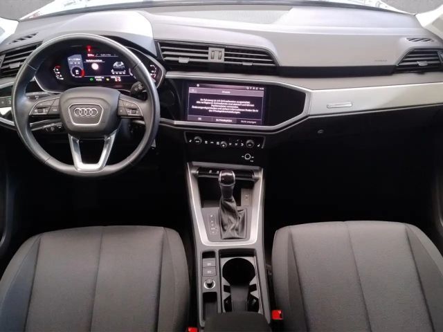 Audi Q3 35 TFSI S-Tronic