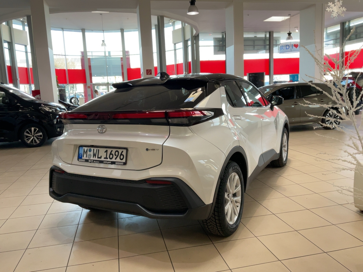 Toyota C-HR 5-deurs Team D Technik