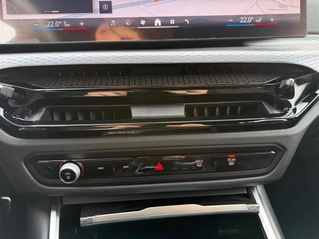 BMW 320 320d M-Sport Touring xDrive