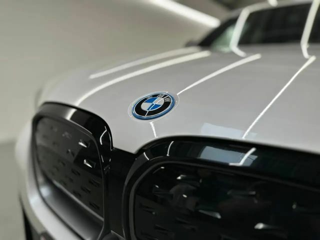 BMW X3 i/ M-Paket / Black Pack / PANO / AHK