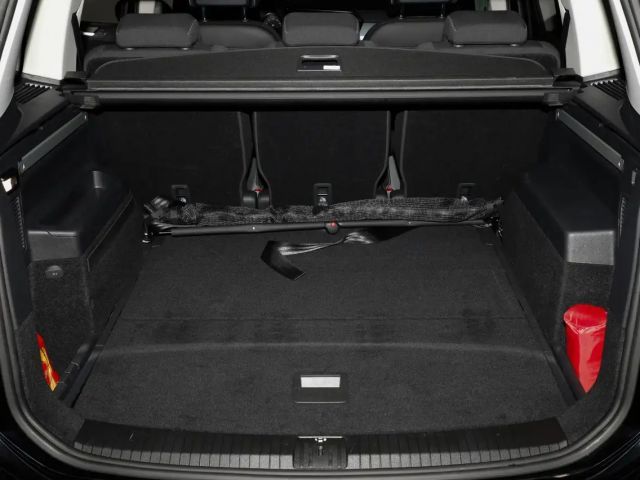 Volkswagen Touran 1.5 TSI DSG