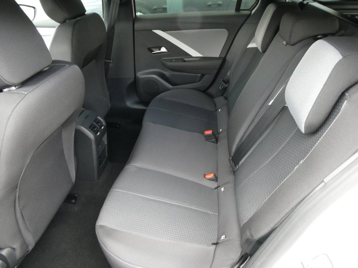 Opel Astra 1.2 Turbo Edition Turbo