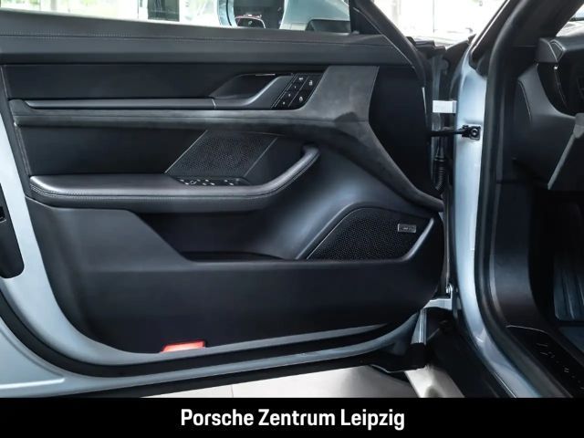 Porsche Taycan GTS Sport Turismo