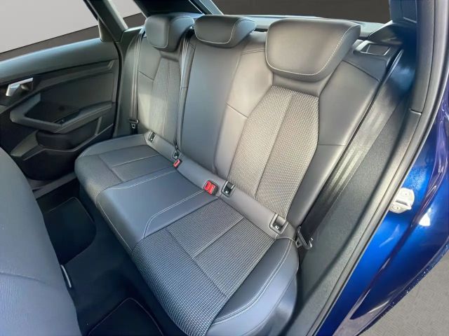 Audi A3 30 TFSI Sedan