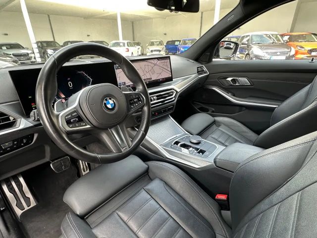 BMW 330 330d M-Sport Touring xDrive