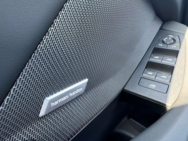 BMW 120 120d M-Sport Sedan