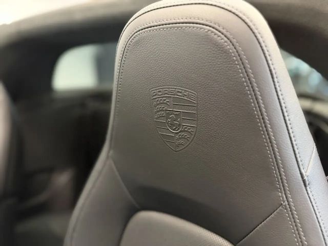 Porsche 911 4 Cabrio Targa