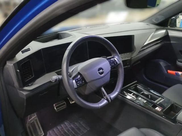 Opel Astra Sports Tourer Ultimate