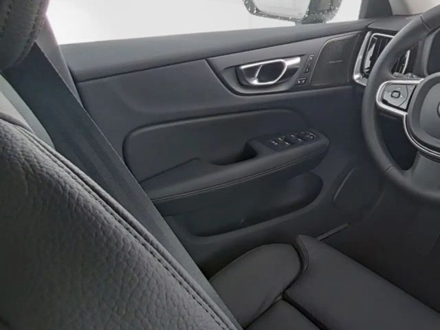 Volvo V60 AWD Dark Hybrid Plus T6