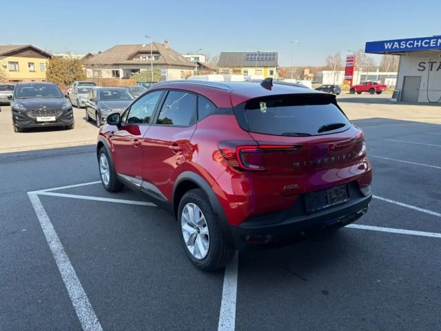 Mitsubishi ASX Invite