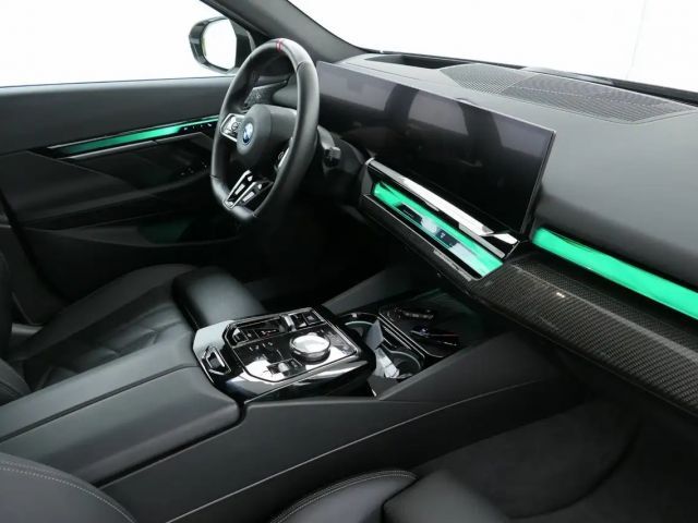 BMW i5 M60 Touring xDrive