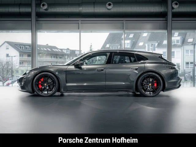 Porsche Taycan GTS Sport Turismo