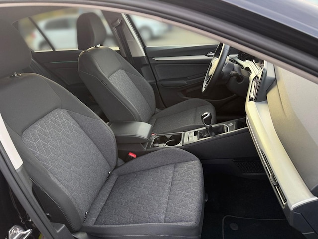 Volkswagen Golf 1.5 TSI Golf VIII Move