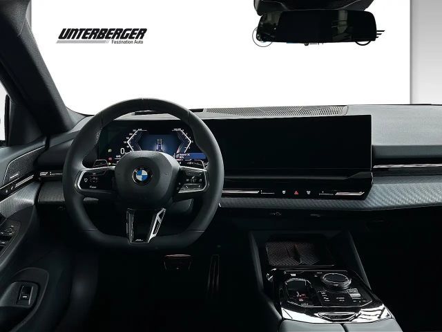 BMW 520 520d M-Sport