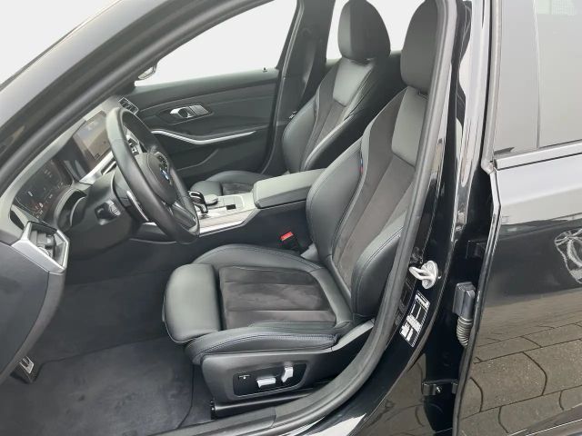 BMW 330 330i M-Sport Touring