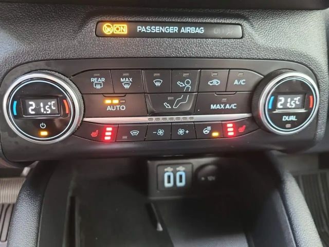 Ford Kuga Plug in Hybrid Titanium