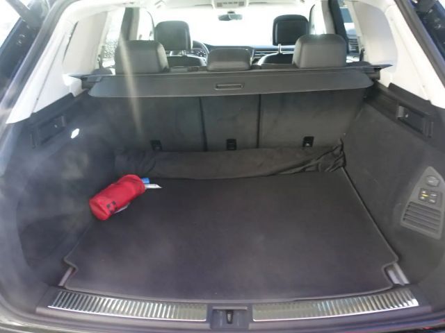 Volkswagen Touareg 4Motion Elegance Elegance