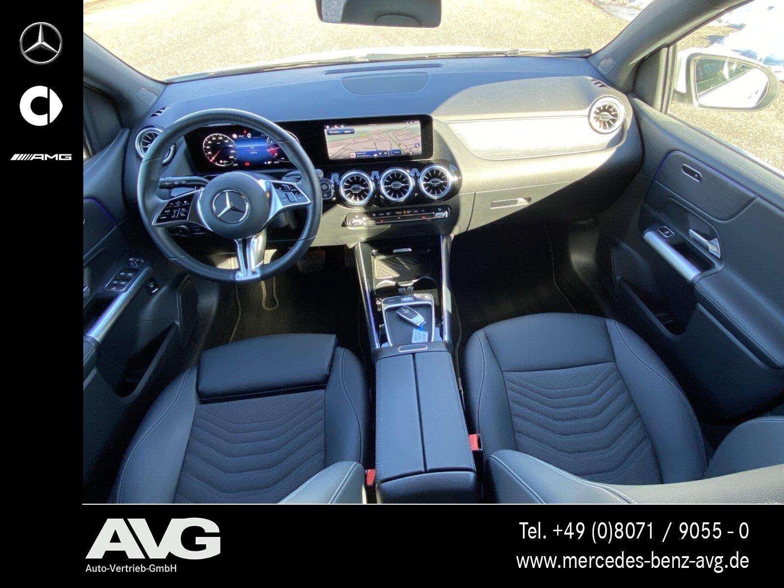 Mercedes-Benz B 180 Progressive Sedan