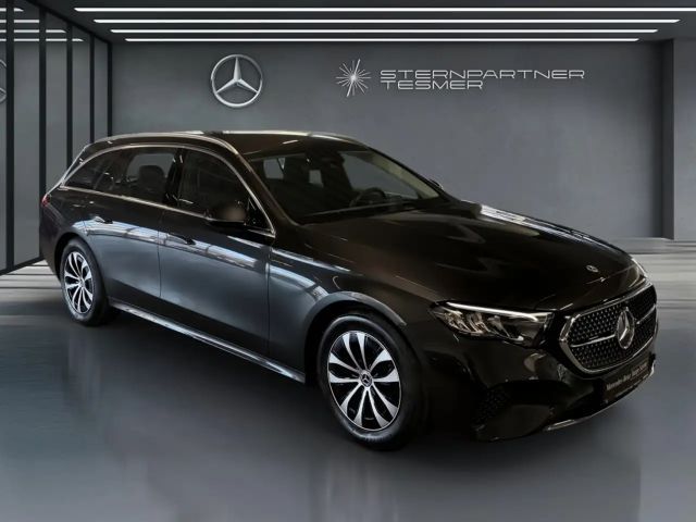 Mercedes-Benz E 220 AVANTGARDE E 220 d Estate