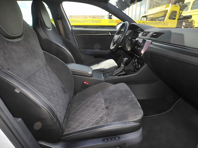 Skoda Superb 2.0 TDI Combi