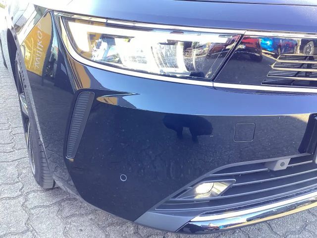 Opel Astra Elegance Hybrid Innovation