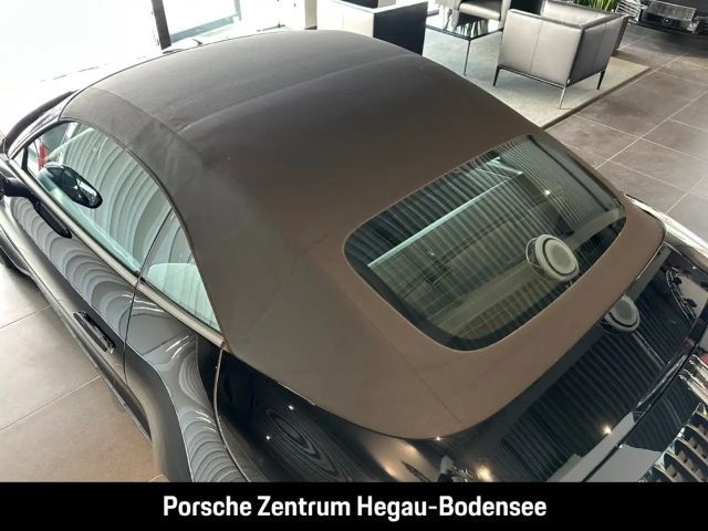 Porsche 992 4 Cabrio Carrera GTS