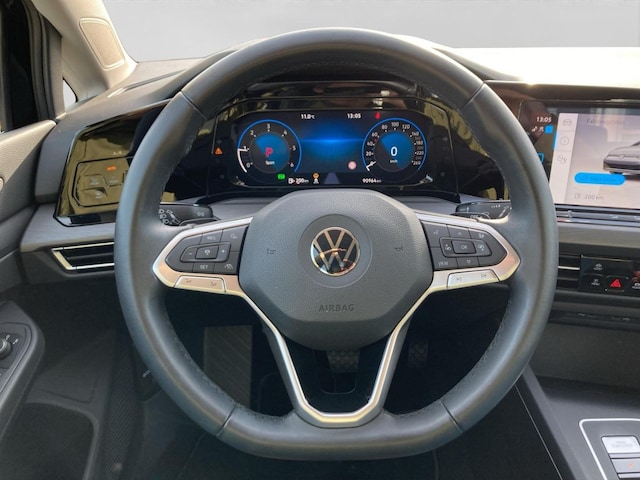 Volkswagen Golf 2.0 TDI DSG Style Variant