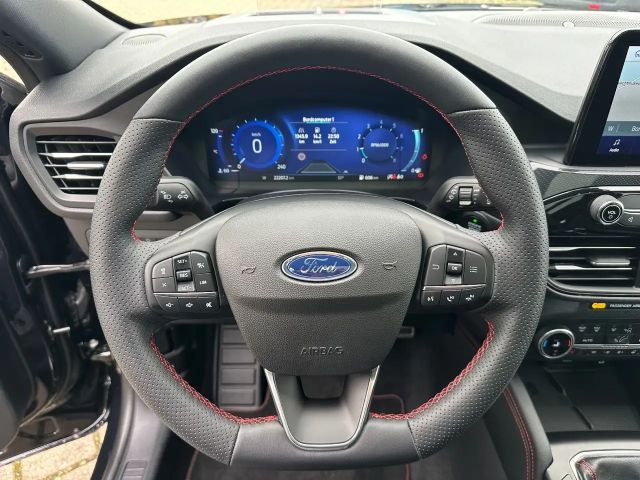 Ford Kuga ST Line X