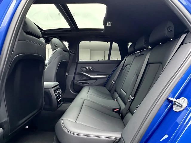 BMW 330 330e M-Sport Touring