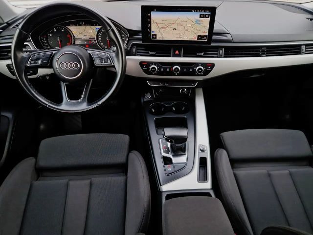 Audi A4 Avant S-Tronic