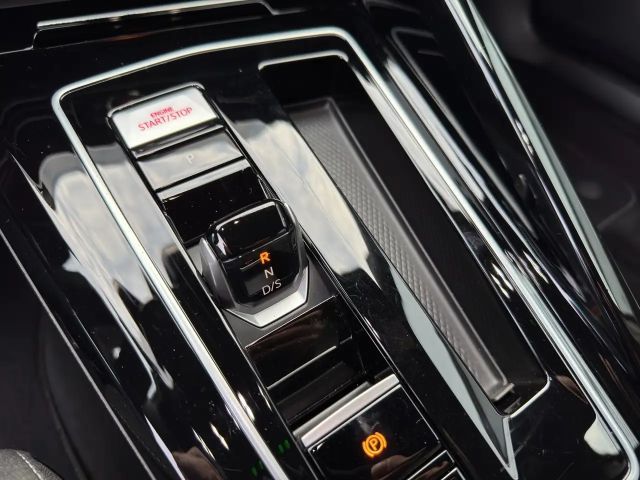 Volkswagen Golf 2.0 TDI DSG GTD Style