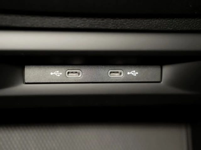 Volkswagen Golf 1.5 TSI Variant