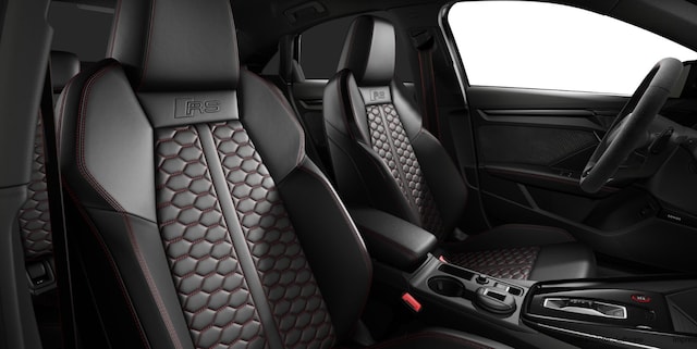 Audi RS3 Quattro S-Tronic Sedan