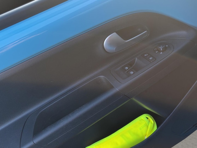 Volkswagen up! up! 1.0 Winter-Paket+LM+Klima+maps&more+Bluetooth