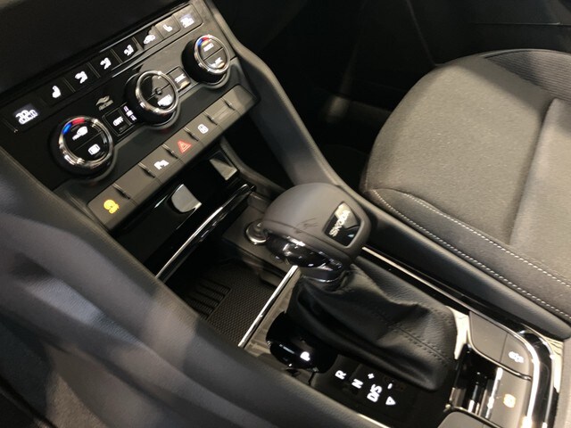 Skoda Karoq 1.5 TSI Selection