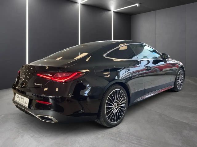 Mercedes-Benz CLE 300 4MATIC AMG Line Coupé