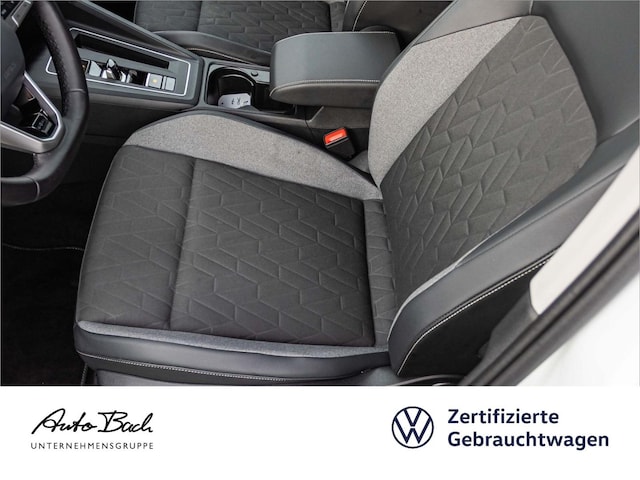 Volkswagen Golf 1.5 eTSI DSG Golf VIII