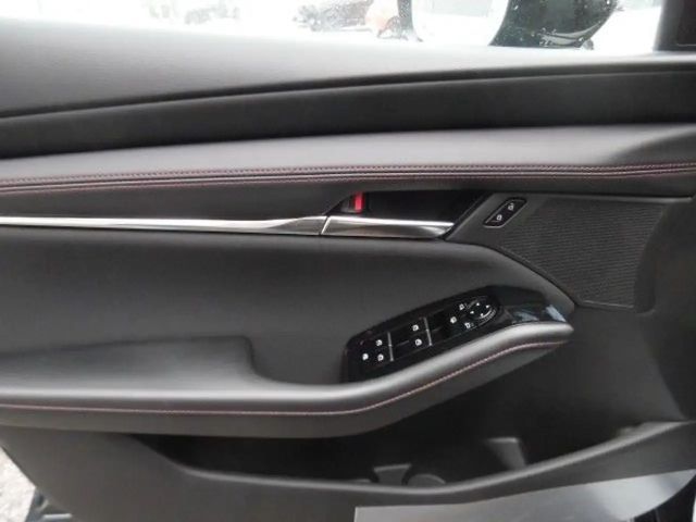 Mazda 3 Homura SkyActiv e-Skyactiv