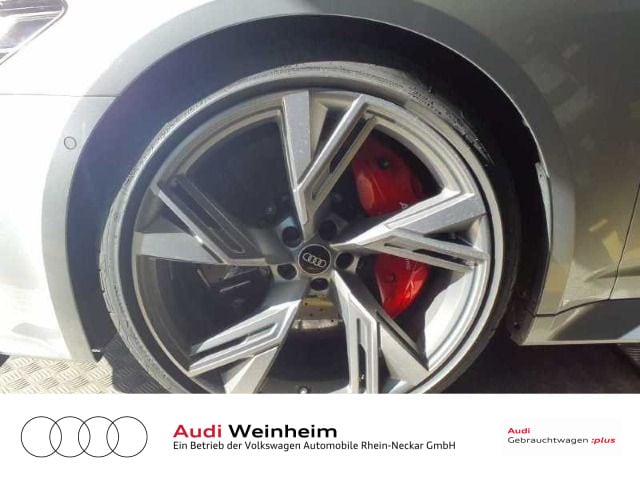 Audi RS6 Avant Quattro