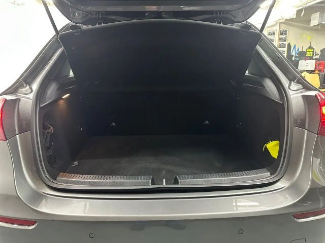 Mercedes-Benz A 180 Progressive