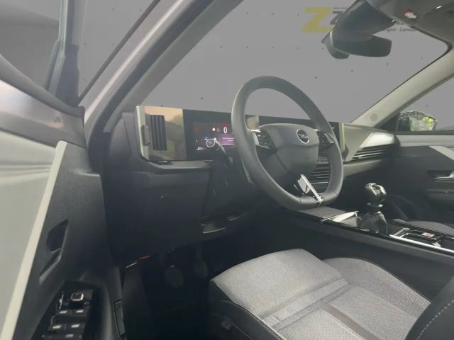 Opel Astra 1.2 Turbo Sports Tourer Turbo