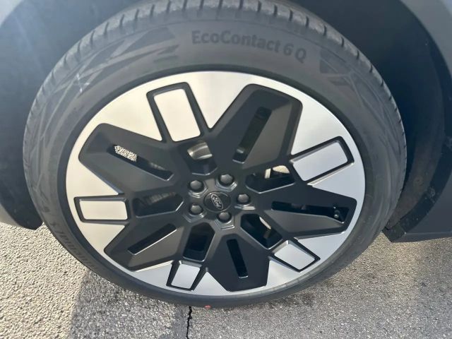 Ford Explorer Premium RWD